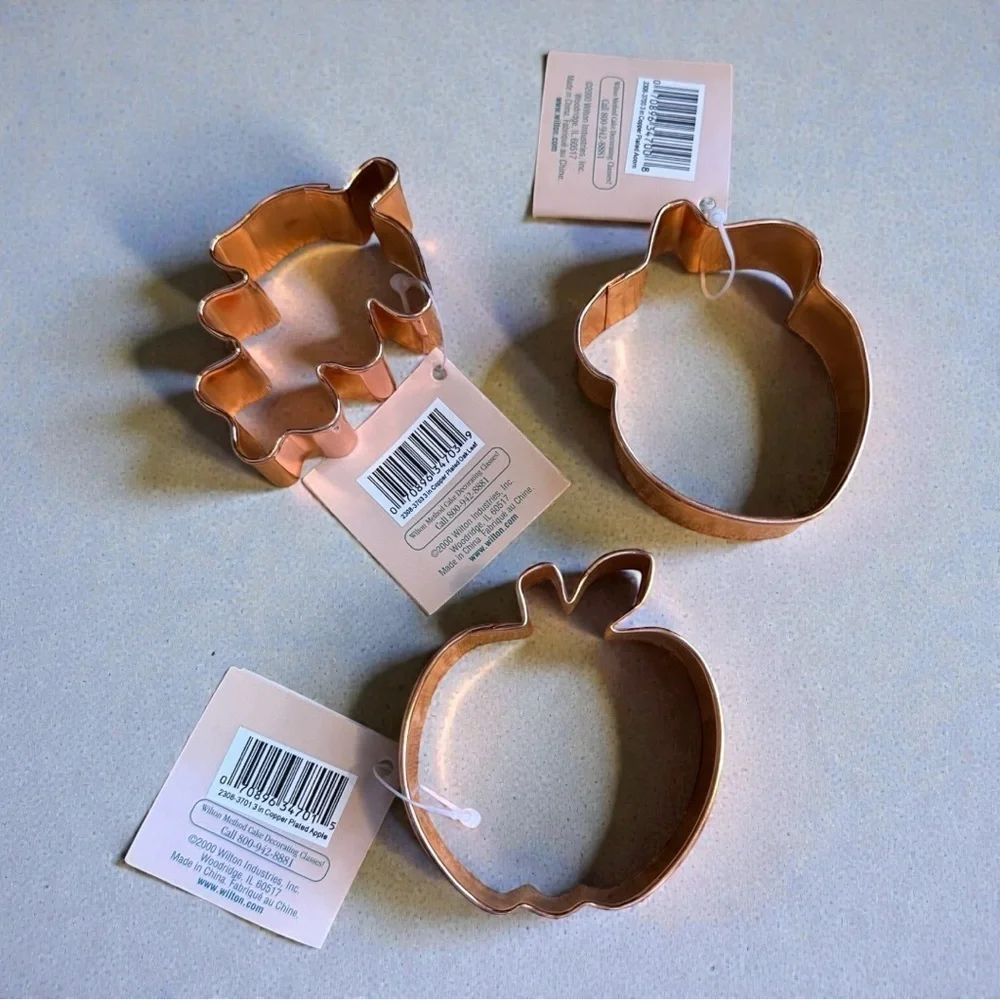 Vintage Wilton Copper Cookie Cutters - Set of 3